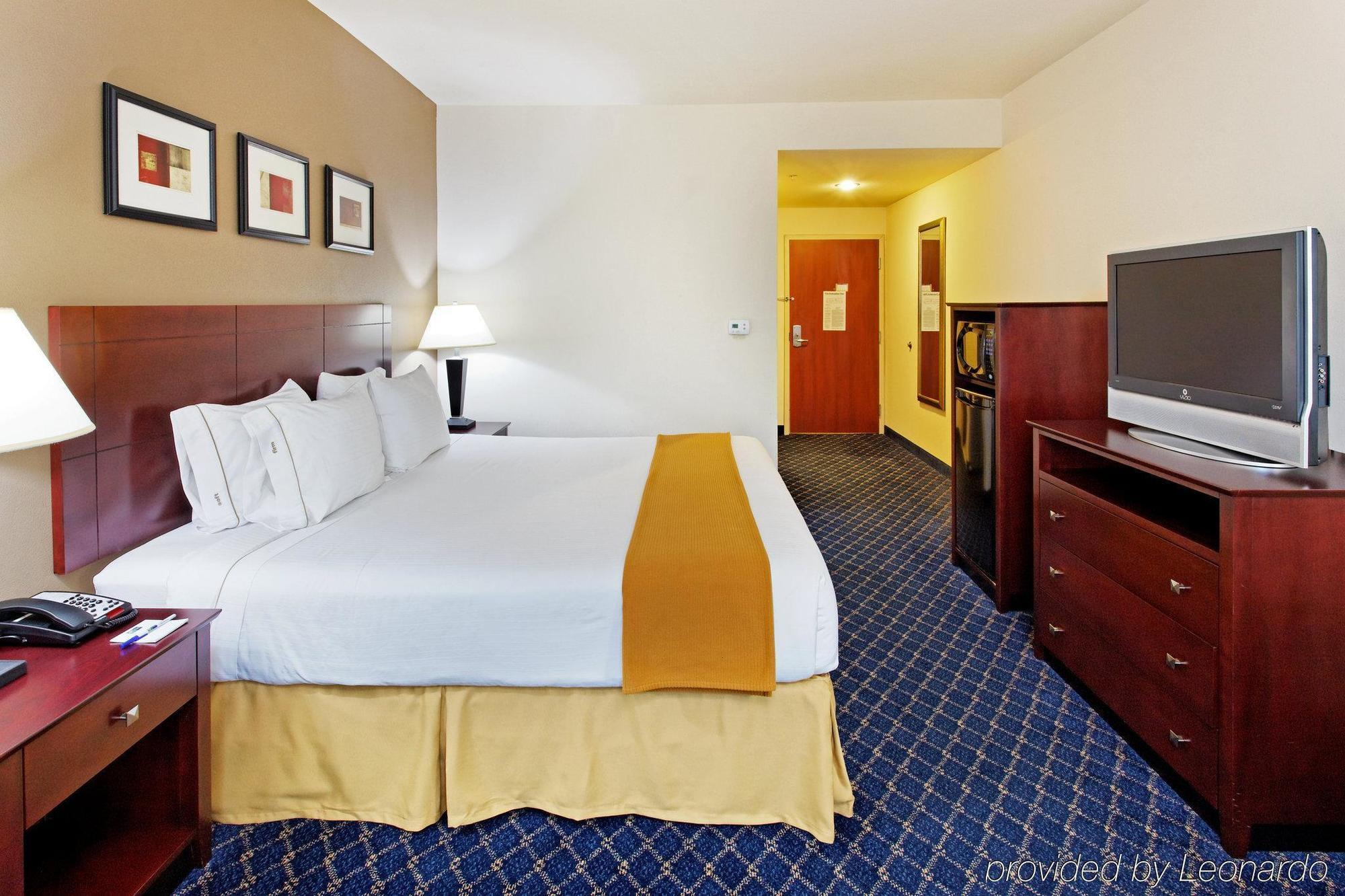 Holiday Inn Express & Suites Cookeville By Ihg Zimmer foto