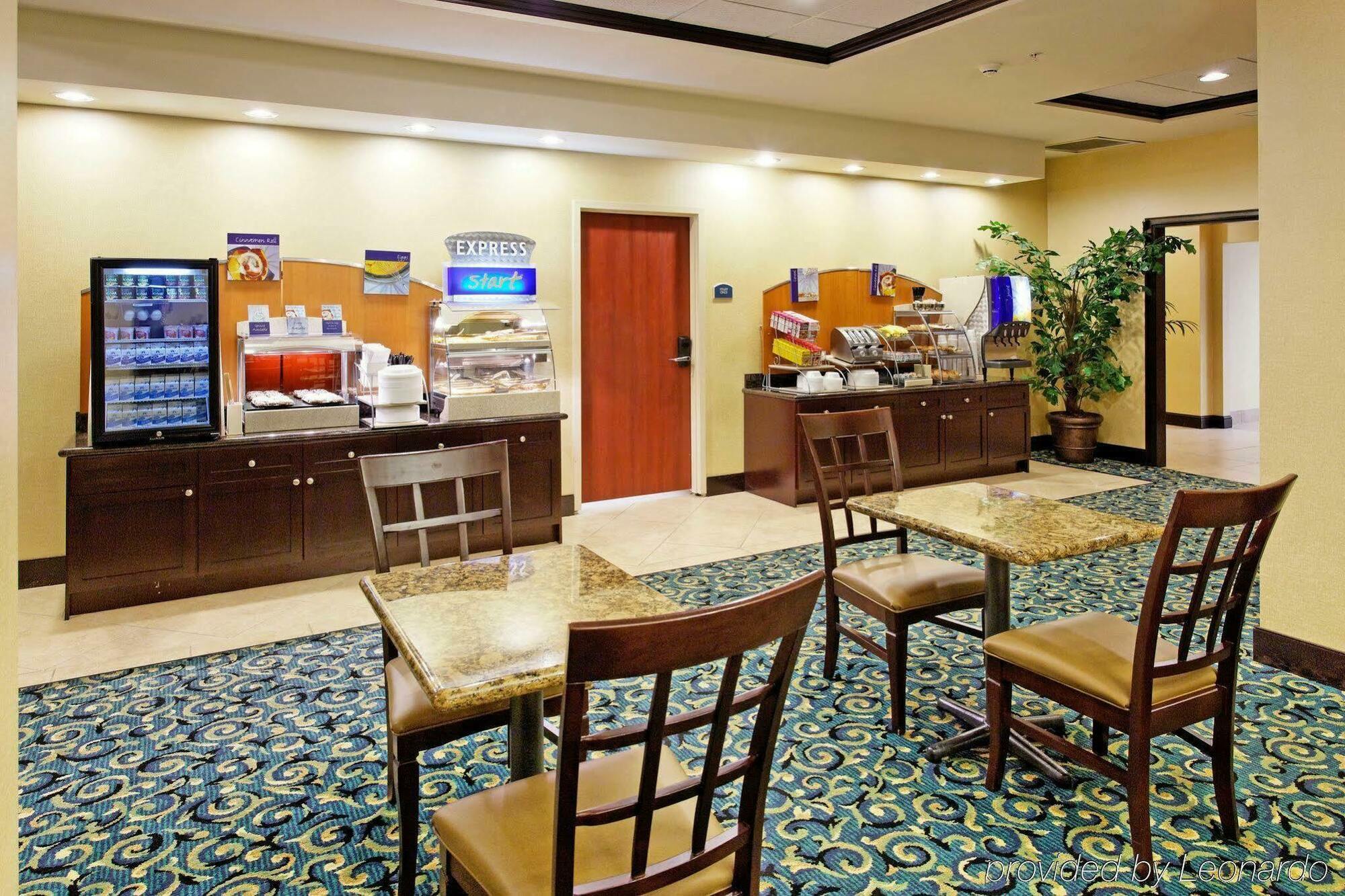 Holiday Inn Express & Suites Cookeville By Ihg Restaurant foto